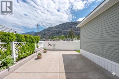 Side yard