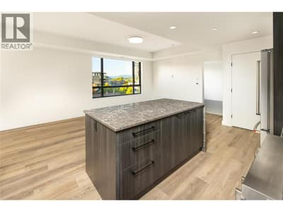 3051 Abbott Street Unit# 401, Kelowna