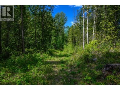 8276 Lincoln Road, Vernon