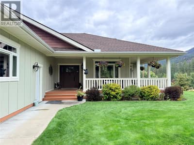 190 1st Avenue, Christina Lake