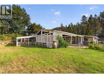 8008 Victoria Road, Summerland