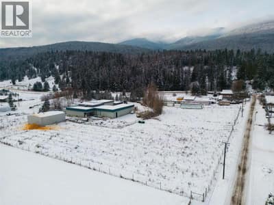 991 Salmon River Road, Salmon Arm