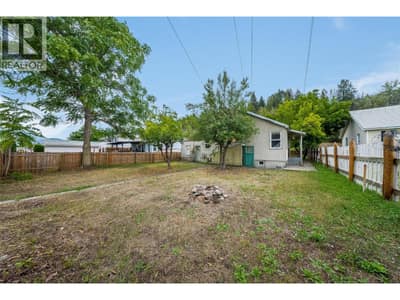 2258 Eighth Avenue, Trail