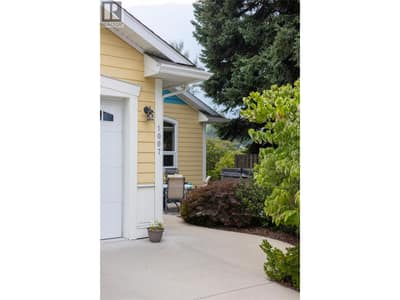 1007 Fourth Street, Nelson