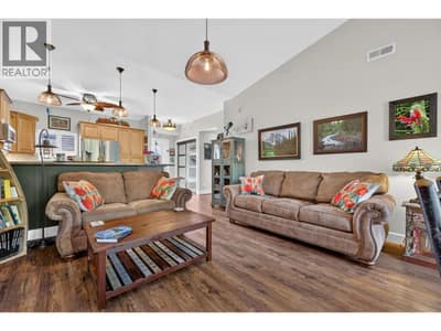 3996 Beach Avenue Unit# 308 Lot# 36, Peachland