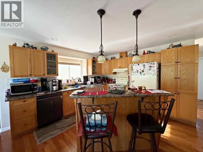 340 Robson Place, Clearwater