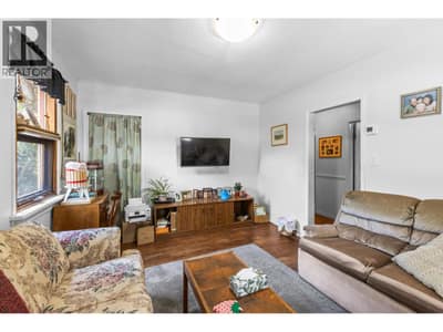 4204 29th Street, Vernon