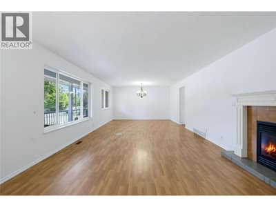 Living room to dining