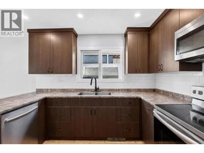 4202 16 Avenue, Vernon