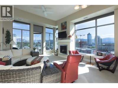 Living Room with Panoramic Views.