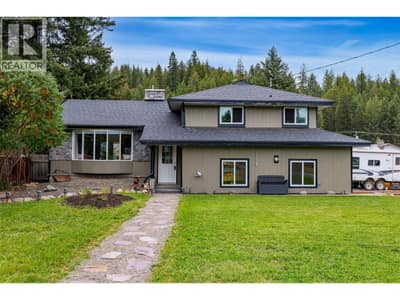 4702 SPRUCE Crescent, Barriere