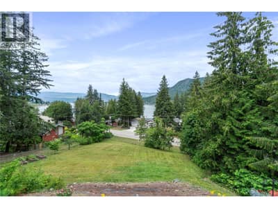 2662 Blind Bay Road, Blind Bay