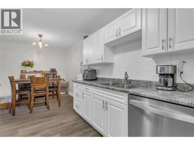 3854 Gordon Drive Unit# 186, Kelowna