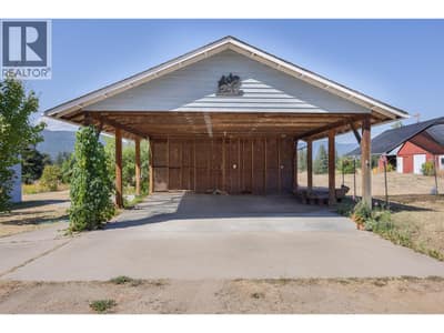1141 70 Street SE, Salmon Arm