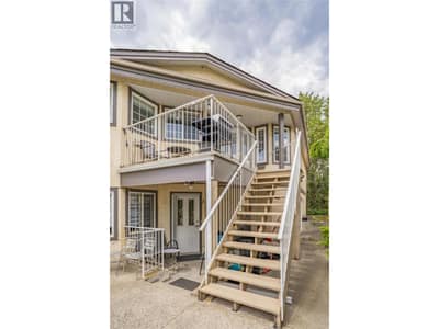 Upstairs to Unit #1's Deck