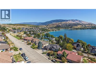 8210 Stoneridge Drive, Coldstream