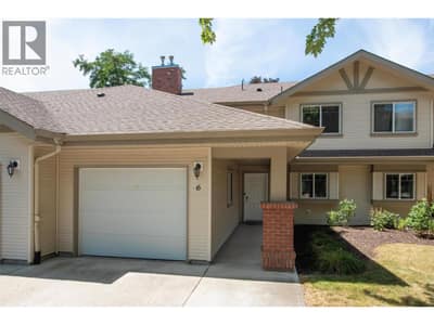 Large layout inside making it feel like a detached home.