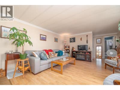 3105 SOUTH MAIN Street Unit# 211, Penticton