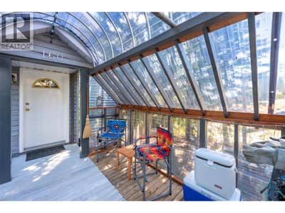 160 Cougar Road, Oliver