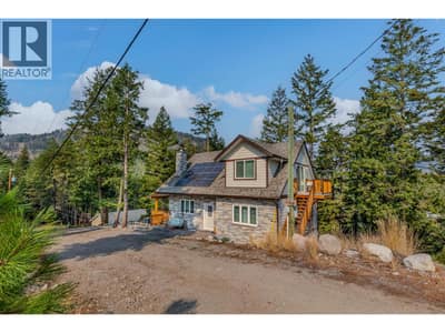 A six year old home set on 0.50 of an acre