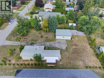 405 Gillis Avenue, Sicamous