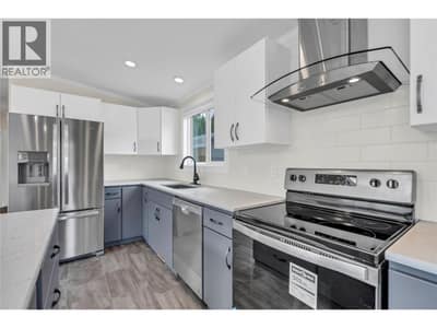 1118 Middle Bench Road Unit# 10, Keremeos