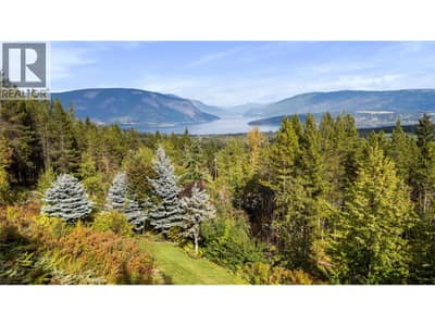 3801 65 Street NW, Salmon Arm