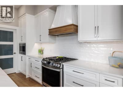 830 Westview Way Unit# 26, West Kelowna
