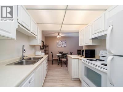 2085 Gordon Drive Unit# 211, Kelowna