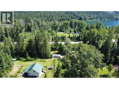 153 WILDWOOD Road, Summit Lake
