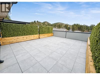 Private Top Level Terrace