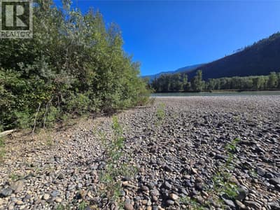 4504 YELLOWHEAD Highway S, Little Fort
