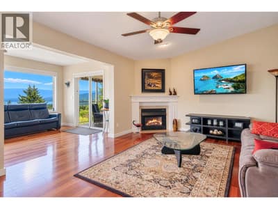 3537 Gates Road, West Kelowna