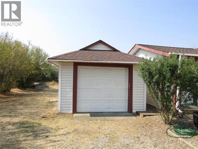 7843 21st Street, Grand Forks