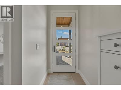 10282 Long Road, Lake Country