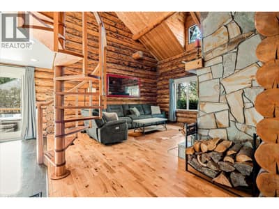 1725 Keloka Drive, West Kelowna