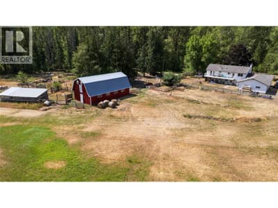 3545 Shaw Road, Falkland
