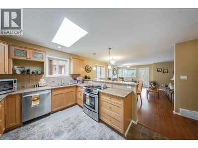 7400 Crema Drive, Trail