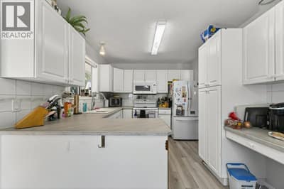 1641 17 Street SE, Salmon Arm