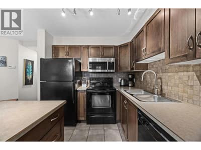 654 COOK Road Unit# 250, Kelowna