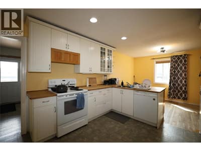 3305 Erickson Road, Erickson