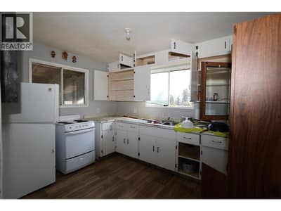 1227 25TH  S Avenue, Erickson