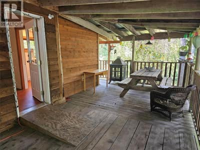 7467 ST THOMAS Road, Winlaw
