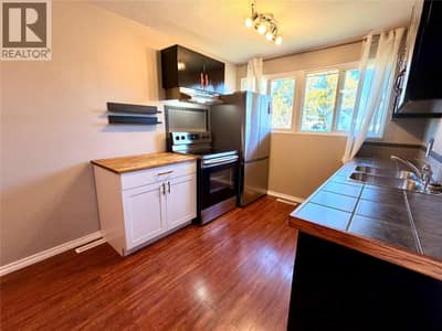 1916 93 Avenue, Dawson Creek