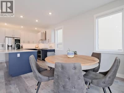 7016 WREN Drive, Osoyoos