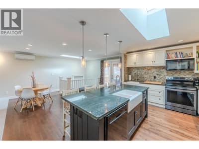 5545 Sawmill Road, Oliver
