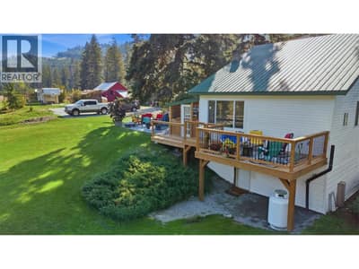 1385 6 Highway, Cherryville