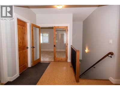 9206 Shale Avenue Unit# 101, Summerland