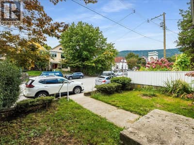 413 SILICA Street, Nelson