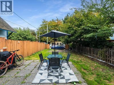 413 SILICA Street, Nelson